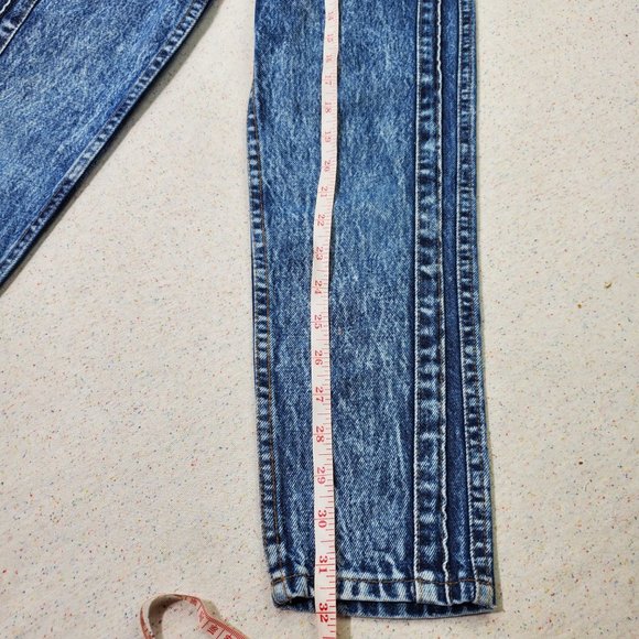 Vintage Levi's Acid Wash Tapered Leg Jeans kids 10 SLIM - Picture 7 of 10